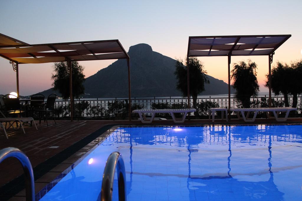 Hotel Philoxenia Масути Екстериор снимка