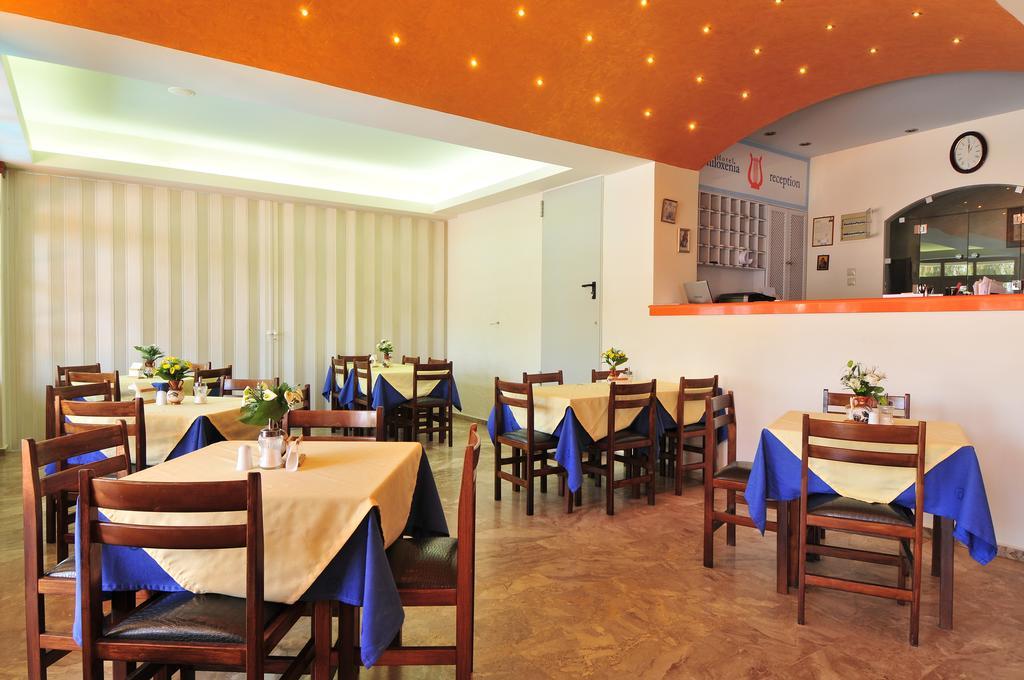 Hotel Philoxenia Масути Стая снимка