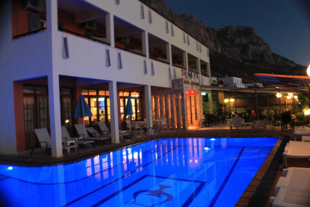 Hotel Philoxenia Масути Екстериор снимка