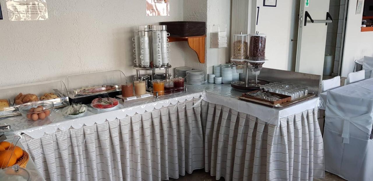 Hotel Philoxenia Масути Екстериор снимка